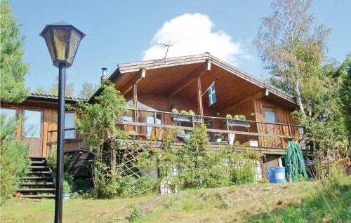 Awesome home in Nvekvarn with 2 Bedrooms and WiFi, Nävekvarn