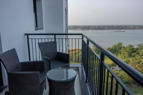 Balkong/terasse, Brook View Repose in Maheshtala