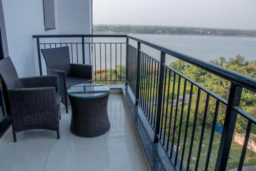 Balkong/terasse, Brook View Repose in Maheshtala