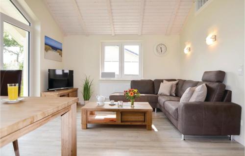 Nice home in Dagebll with 2 Bedrooms, Sauna and WiFi