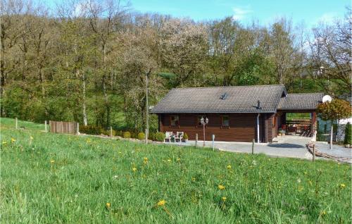 Nice home in Nimsreuland with 4 Bedrooms and WiFi