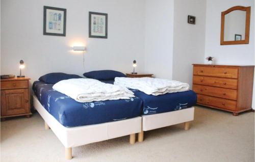 Two-Bedroom Apartment in Breskens - image 3