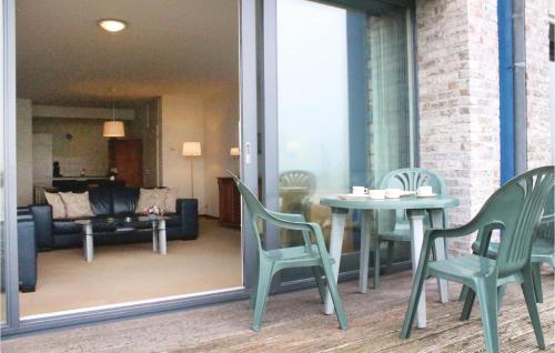Two-Bedroom Apartment in Breskens - image 2