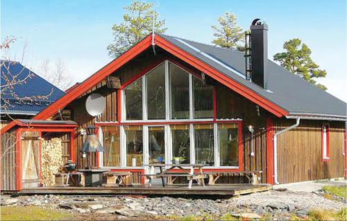 . Amazing home in Jckvik with 4 Bedrooms, Sauna and Internet