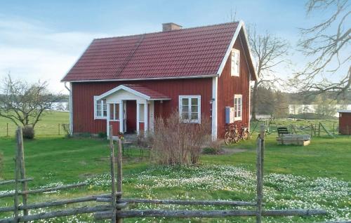 Amazing Home In Vrnamo With Kitchen - Värnamo