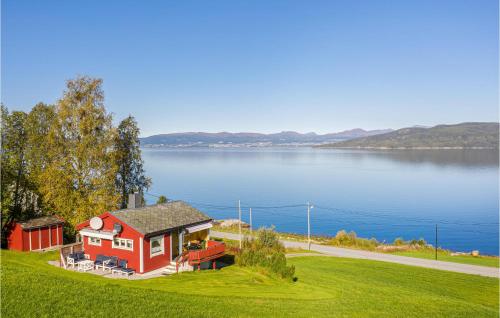 外部景觀, Holiday Home Vagstranda Hjelvik Ii in 伏史特蘭達