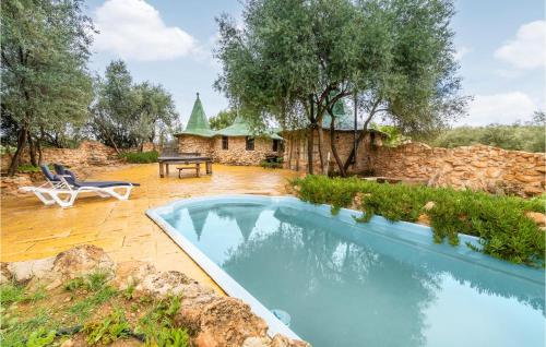 Stunning home in Puente Genil with Outdoor swimming pool, WiFi and 1 Bedrooms gîte à louer Puente-Genil