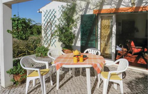 ทัศนียภาพภายนอกโรงแรม, Stunning home in Urzal- Carvoeira with 2 Bedrooms and WiFi in เอริเซรา ซิตี้ เซ็นเตอร์