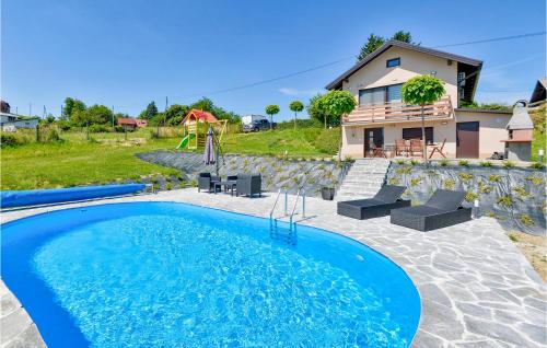 Amazing Home In Dragoslavec With 2 Bedrooms, Wifi And Outdoor Swimming Pool photo 2