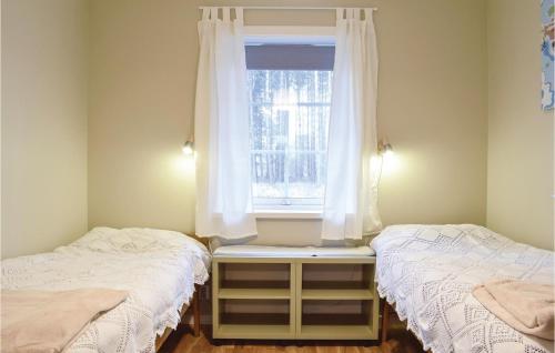 Guestroom, Stunning apartment in Katthammarsvik with 2 Bedrooms in Katthammarsvik