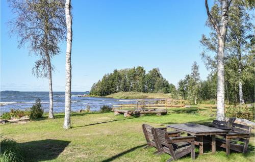 Kilátás, Nice Home In Sjötorp With Kitchen (Nice Home In Sjotorp With Kitchen) in Sjötorp