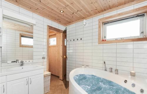 Bathroom, Nice home in Rauland with 3 Bedrooms, Sauna and Internet in Rauland