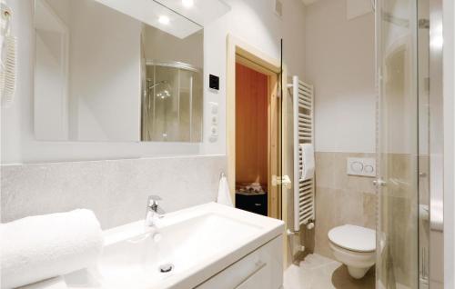 Priwallpromenade 3 Apartment 10 - main image