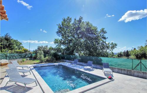 Beautiful Home In Rochefort Du Gard With Kitchen