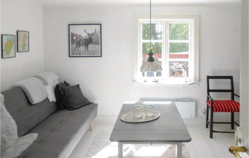 3 Bedroom Awesome Home In Mårdaklev (3 Bedroom Awesome Home In Mardaklev) in Alnas