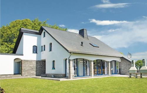 Holiday home Büllingen with a Fireplace 195 gîte à louer Wereth