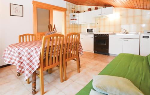 2 Bedroom Amazing Apartment In Secovlje 2 Bedroom Amazing Apartment In Secovlje