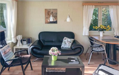 Holiday Home Tzummarum - 06 - image 2