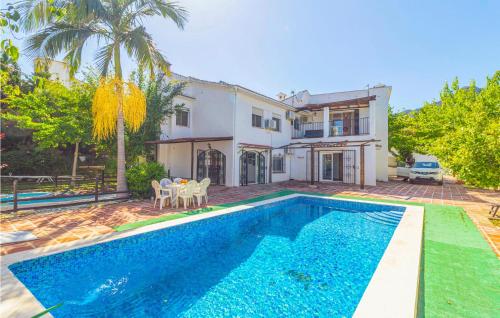 Stunning home in Benalmadena with Outdoor swimming pool, WiFi and 5 Bedrooms gîte à louer Arroyo de la Miel
