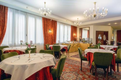 Hotel Rigel - image 13