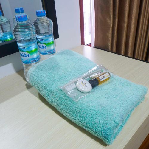 Djuragan Kamar Ayem - Tap to explore photos