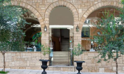 Elizabeth Hotel, Atenas
