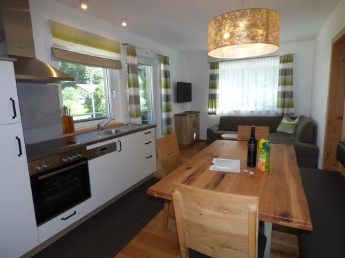 บริการและสิ่งอำนวยความสะดวก, Alpenchalet Breitspitz in พาร์เทเนิน