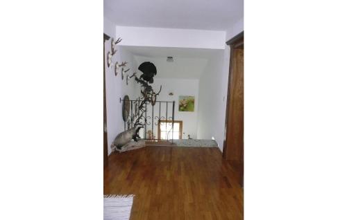 Three-Bedroom Apartment in Radstadt - image 10