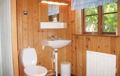 Bathroom, Holiday home Katthammarsvik 21 in Katthammarsvik