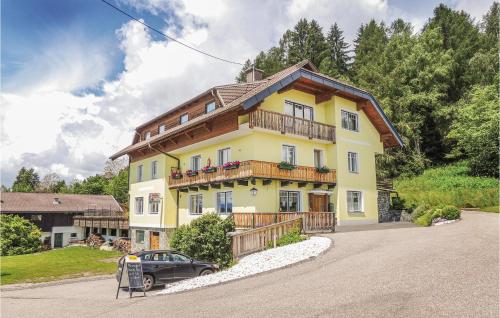 B&B Sankt Martin am Techelsberg - Awesome Apartment In Techelsberg Wrthersee With 2 Bedrooms And Wifi - Bed and Breakfast Sankt Martin am Techelsberg