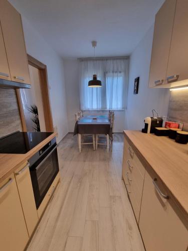 Golden Fields Apartment near the Old Town - image 4