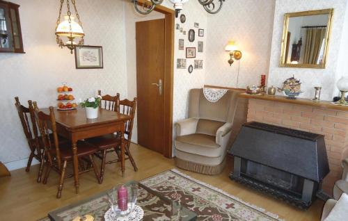 Awesome home in Stavenisse with 2 Bedrooms and WiFi in Tholen