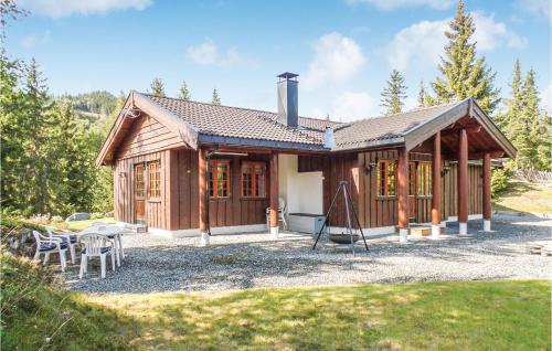 . Awesome home in Reinli with 3 Bedrooms, Sauna and WiFi