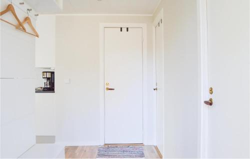 Exterior view, 2 Bedroom Cozy Home In Ingaro near Bullando krog