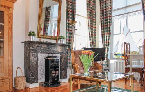 Cozy Apartment In Molkwerum With Wifi in Molkwerum