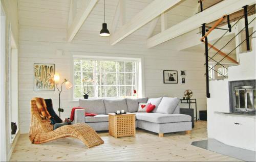Cozy Home In Karlstad With Wifi in Killstad