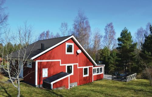 B&B Möcklehult - Stunning Home In Lenhovda With 2 Bedrooms And Wifi - Bed and Breakfast Möcklehult