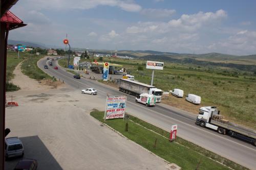 Pensiunea Vidcom - image 2