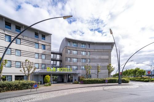 Novotel Suites Calais Coquelles Tunnel Sous La Manche - image 2