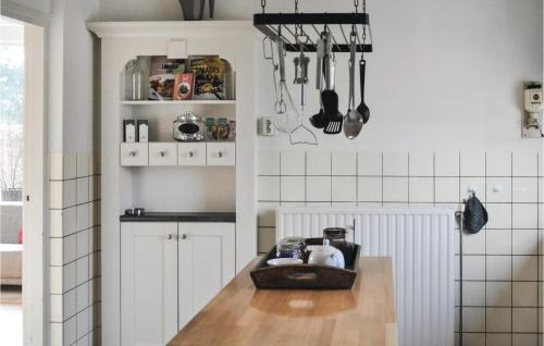 keuken, Stunning Home In Leende With Wifi in Leenderstrijp