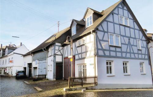 2 Bedroom Gorgeous Home In Hachenburg