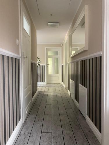 Előcsarnok, Dom w lesie - Schodno13 in Waglikowice