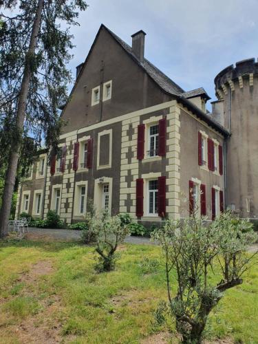 Chateau de Viviez