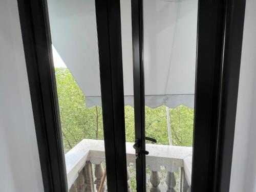 Luxury Apartment in Blloku area, Tirana (photo 3)