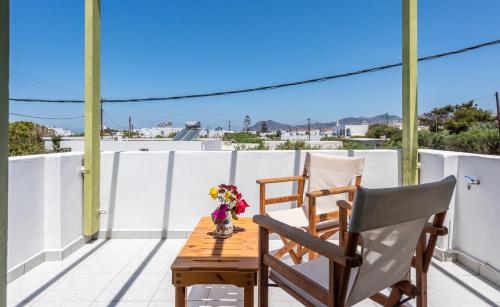 Pente Elies Milos — Photo 2