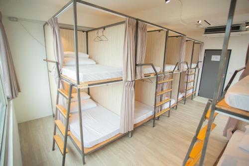 Corner Hostel & Cafe, Taipei (photo 7)