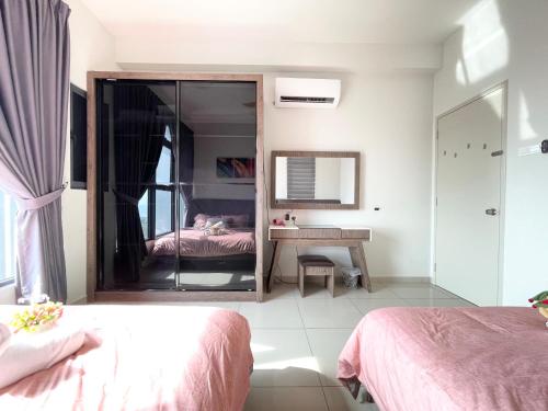 Atlantis center of Melaka 1B1B max 6pax with Big Pool and Sky Bridge Atlantis center of Melaka 1B1B max 6pax with Big Pool and Sky Bridge