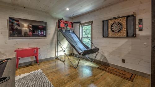 Bert's Hideaway Bert's Hideaway