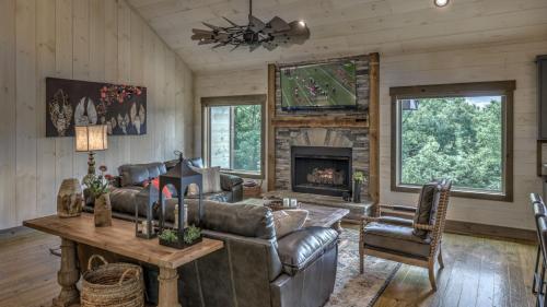 Bert's Hideaway Bert's Hideaway