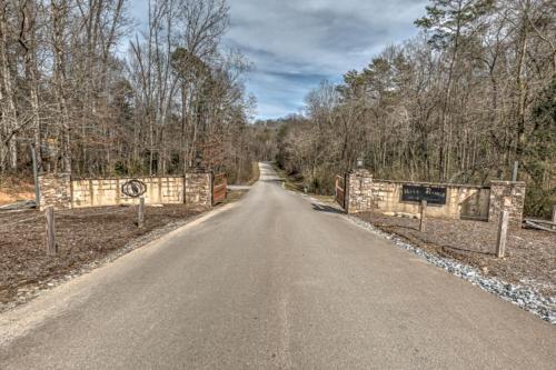 Bert's Hideaway Bert's Hideaway